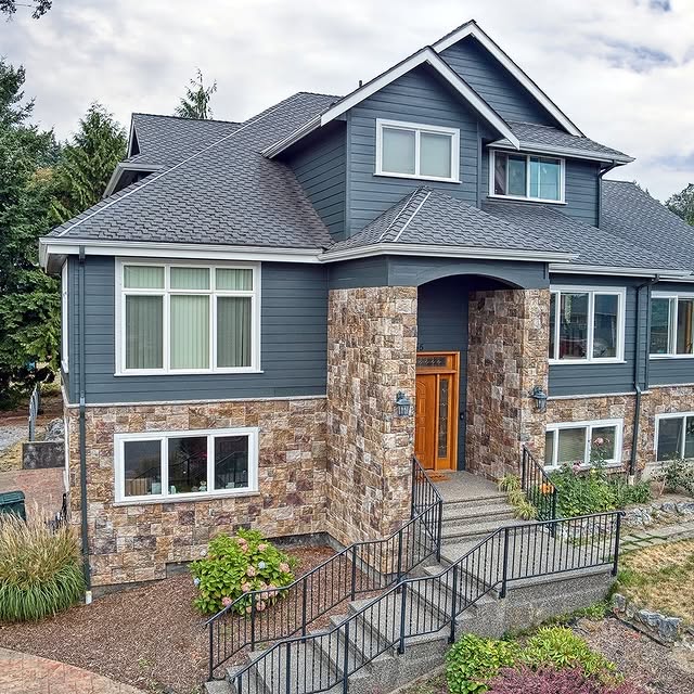 How to Choose the Right House Painter: A Comprehensive Guide